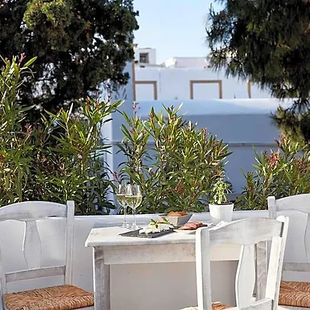 Mykonos Town Hotel 2*