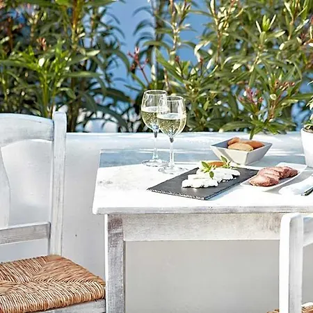 Mykonos Town Hotel 2*